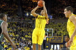 Michigan vs Michigan State basketball game 2013 photography